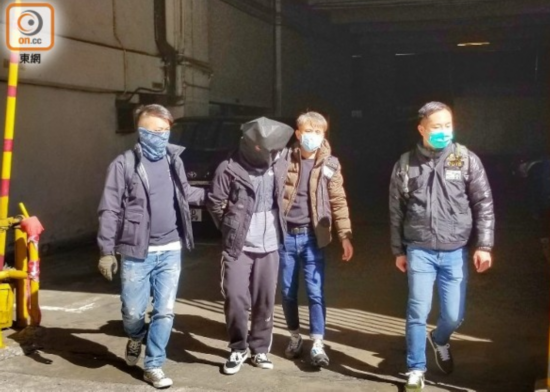 警方拘留涉案男子（&ldquo;东网&rdquo;）