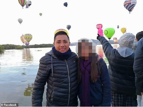 德尔加多与女儿。 图源:Facebook