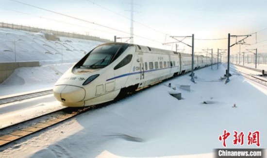 哈铁增加运能保障旅客雪中出行