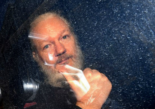 阿桑奇(图:《每日邮报》)