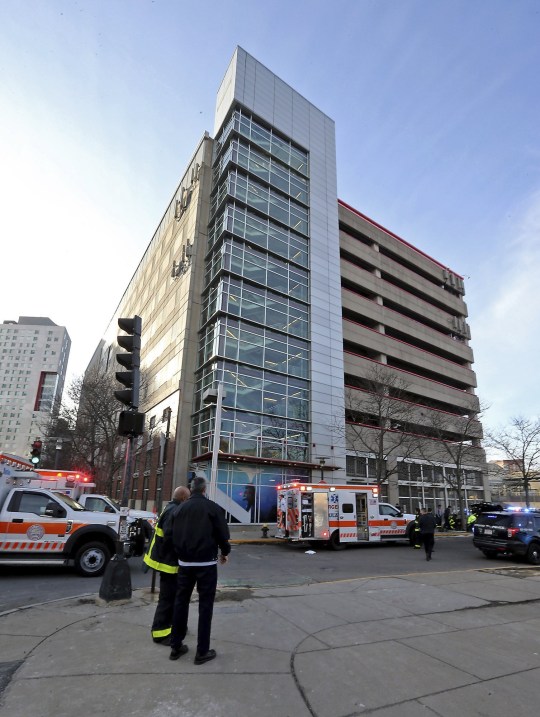  东北大学的停车楼（图源：美联社）