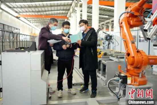 浙江湖州拿出1亿元奖励外来务工人员包车全额补贴