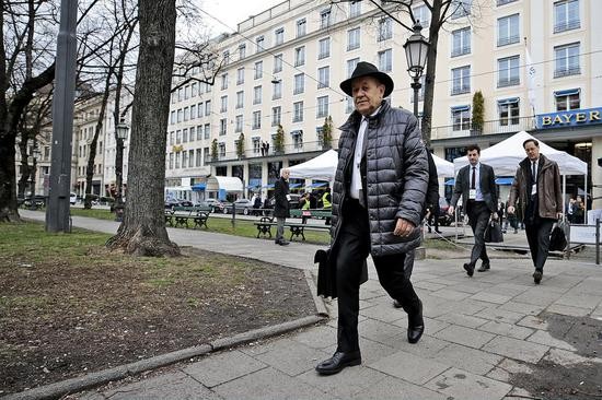  法国外交部长勒德里昂（图片来源：《泰晤士报》）