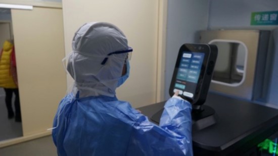 猎豹移动AI抗&ldquo;疫&rdquo; 豹小递进驻郑州版小汤山