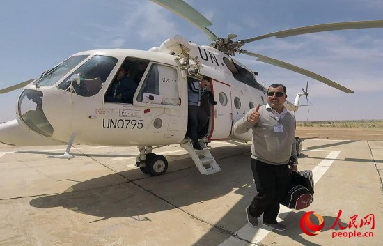 为中国飞行员点赞！余豪 摄