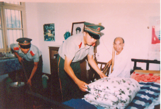 老照片 | 追寻&ldquo;雷锋故乡兵&rdquo;半世纪的守望