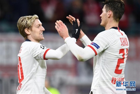 （体育）（3）足球——欧冠：热刺无缘八强