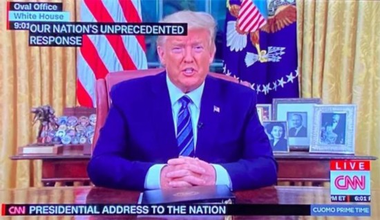  特朗普发表电视讲话　图|CNN截屏