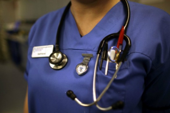 英国医务工作者。（图：天空新闻网）