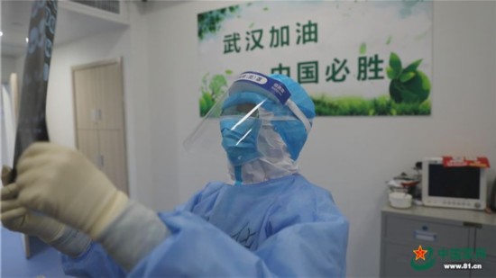 一线抗疫群英谱｜盛华：我是个医生，来了就是要救人的