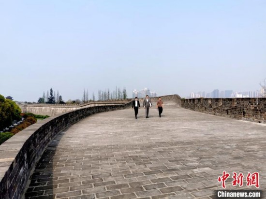 探访湖北襄阳：古城“复苏”春潮涌