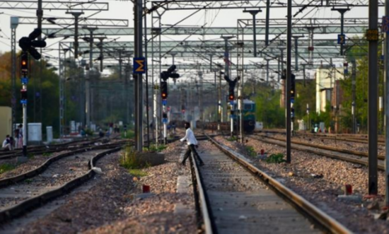 印度铁路资料图（法新社）