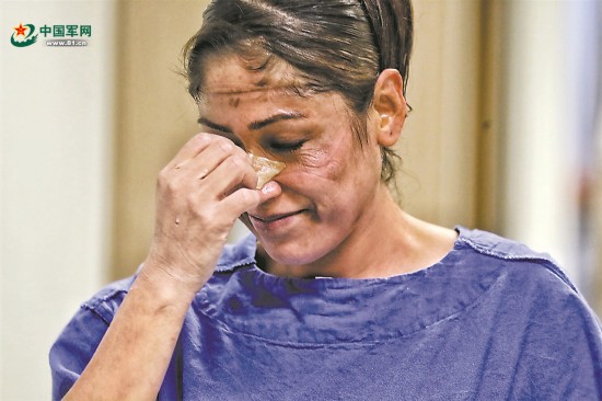 在国际护士节到来之际，向全球所有白衣天使，特别是奋战在抗疫一线的护士们致敬&mdash;&mdash;护佑生命的油灯照亮世界