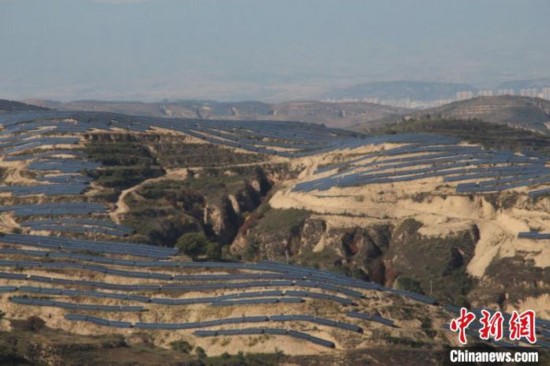 山西贫困山村发力光伏扶贫破解农村产业发展困局