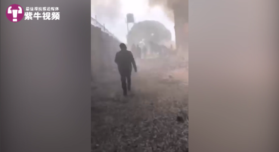 案发过后现场浓烟滚滚