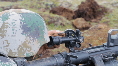 真·超燃画面!榴弹发射器实弹射击现场