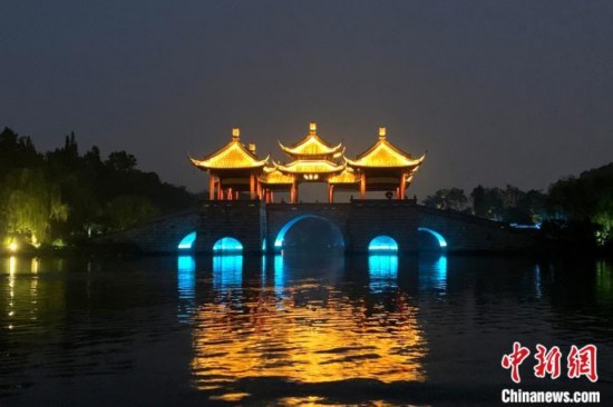 扬州瘦西湖夏日夜游开启&ldquo;夜经济&rdquo;激发城市活力
