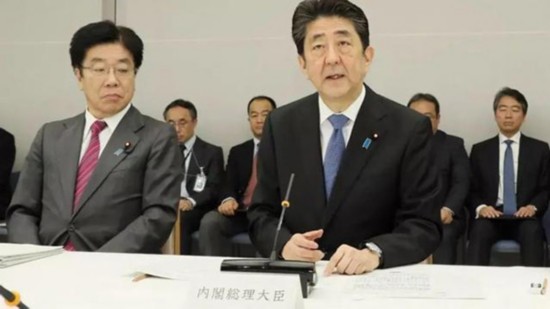 日本老调重弹，&ldquo;和平宪法&rdquo;或将名存实亡