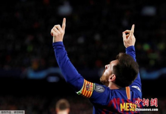 资料图:梅西解锁俱乐部600球成就。