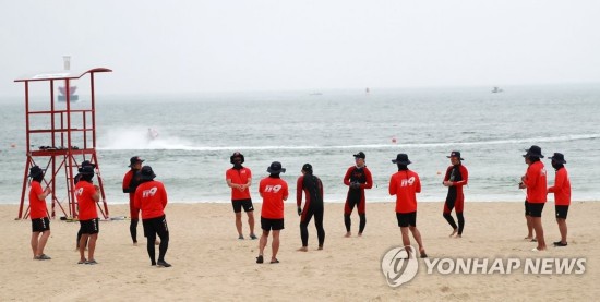 韩海云台海水浴场将开放 直击水上救援队训练场【3】
