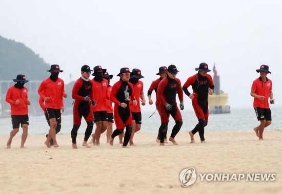 韩海云台海水浴场将开放 直击水上救援队训练场【2】