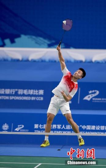 图为陆光祖在男子单打比赛中。中新社记者 安源 摄