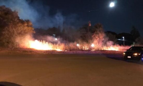 独立日|美国“独立日”多人非法燃放烟花致数百起火灾,一大型公寓楼被烧毁