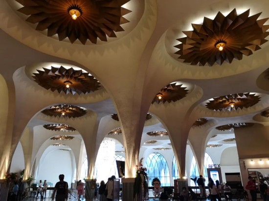 银都|泰国最后一家独立影院黯然谢幕：熬过岁月却没熬过疫情