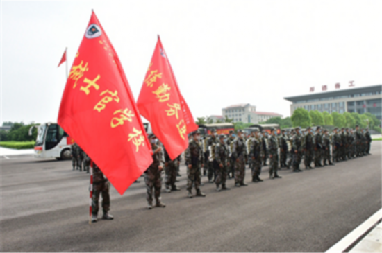 演练|陆军工程大学军械士官学校举行防汛抗洪演练