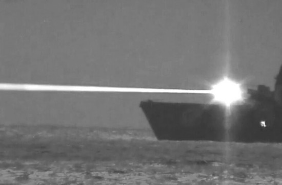 激光武器|真能重新定义战争？美军未来3年要给7艘军舰装上激光武器