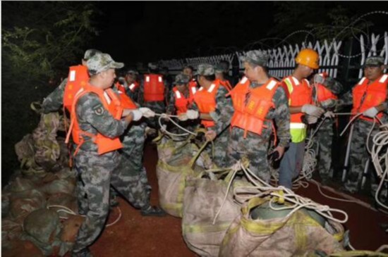 民兵|湖北：两千余民兵多地驰援鏖战洪魔