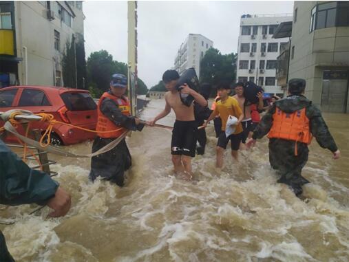 民兵|湖北：两千余民兵多地驰援鏖战洪魔