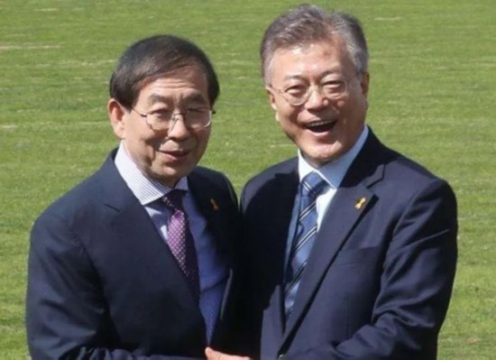 首尔|侠客岛：疑点重重的首尔市长之死