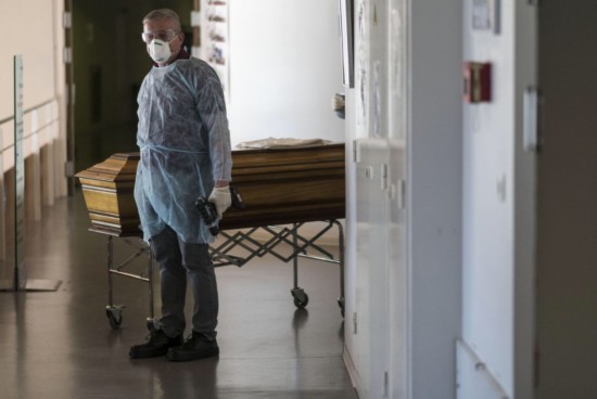 法国|法国多地疫情反弹 10个大区病例明显增加