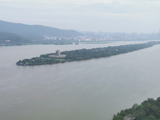 橘子洲|受洪水影响，湖南橘子洲景区今天下午2时启动紧急闭园