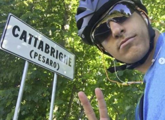 航班|航班因疫情取消 希腊留学生骑行3500公里回国