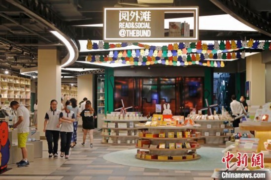 当网络改变消费习惯：实体书店发展如何打破空间界限？