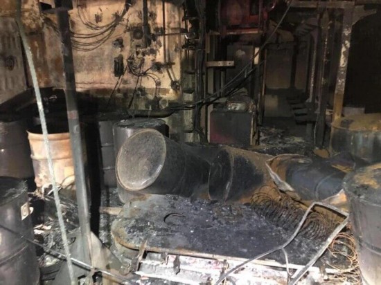 两栖攻击舰|舱内温度1200度！美军准航母被烧惨状公开，海军最高将领登舰后感叹