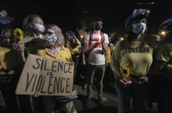 特朗普|驰名“双标”玩不转！特朗普出动联邦执法人员平息示威引发轩然大波