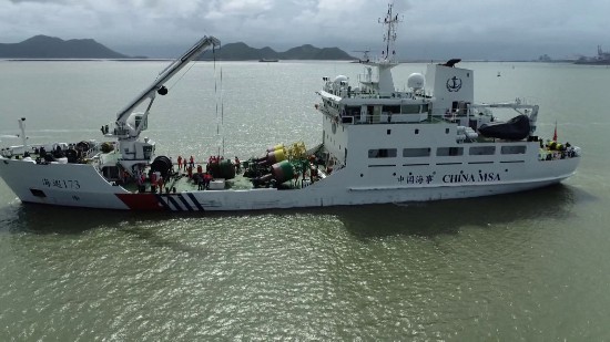 航标|交通运输系统最大航标船海巡173列编 搭载北斗导航系统