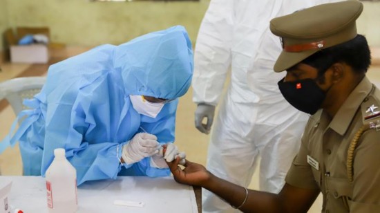 新冠|印度班加罗尔一警校90人确诊新冠肺炎