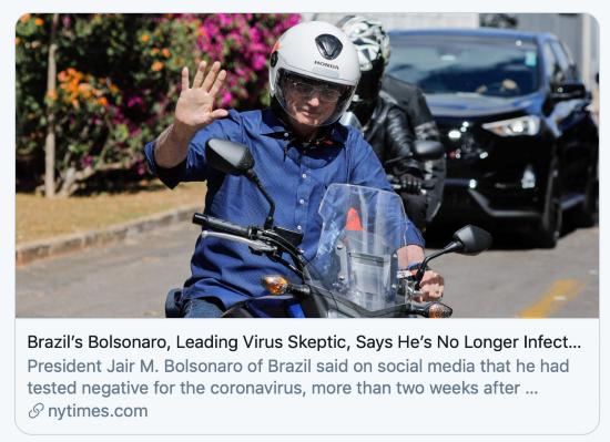 博索纳罗检测结果转阴后，骑摩托车出行。/《纽约时报》报道截图