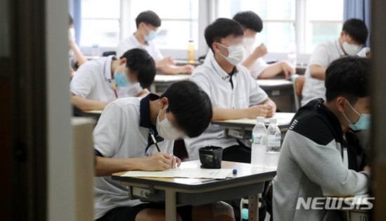 韩国公布高考日期 未雨绸缪应对疫情影响