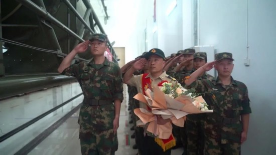 兵王|导弹“兵王”，退役了！