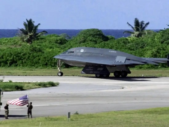 迪戈加西亚岛|时隔1年半美军再次向印太派出B2隐身轰炸机 部署至印度洋中心