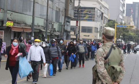 强制隔离|抗击疫情 秘鲁17日起重新实施每周日全国强制隔离政策