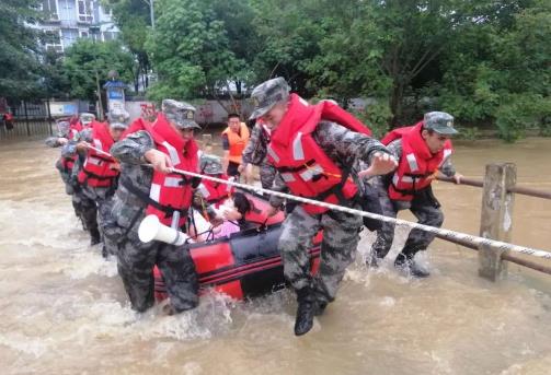 陆军部队|成都双流发生洪涝，西部战区陆军部队出兵救援