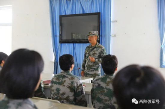 精品课|给政委讲故事的士兵，带火了“精品课”！