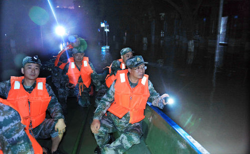 木洞镇|重庆市巴南区民兵全力应对长江5号洪峰