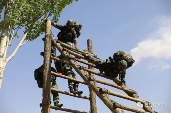 精品课|给政委讲故事的士兵，带火了“精品课”！